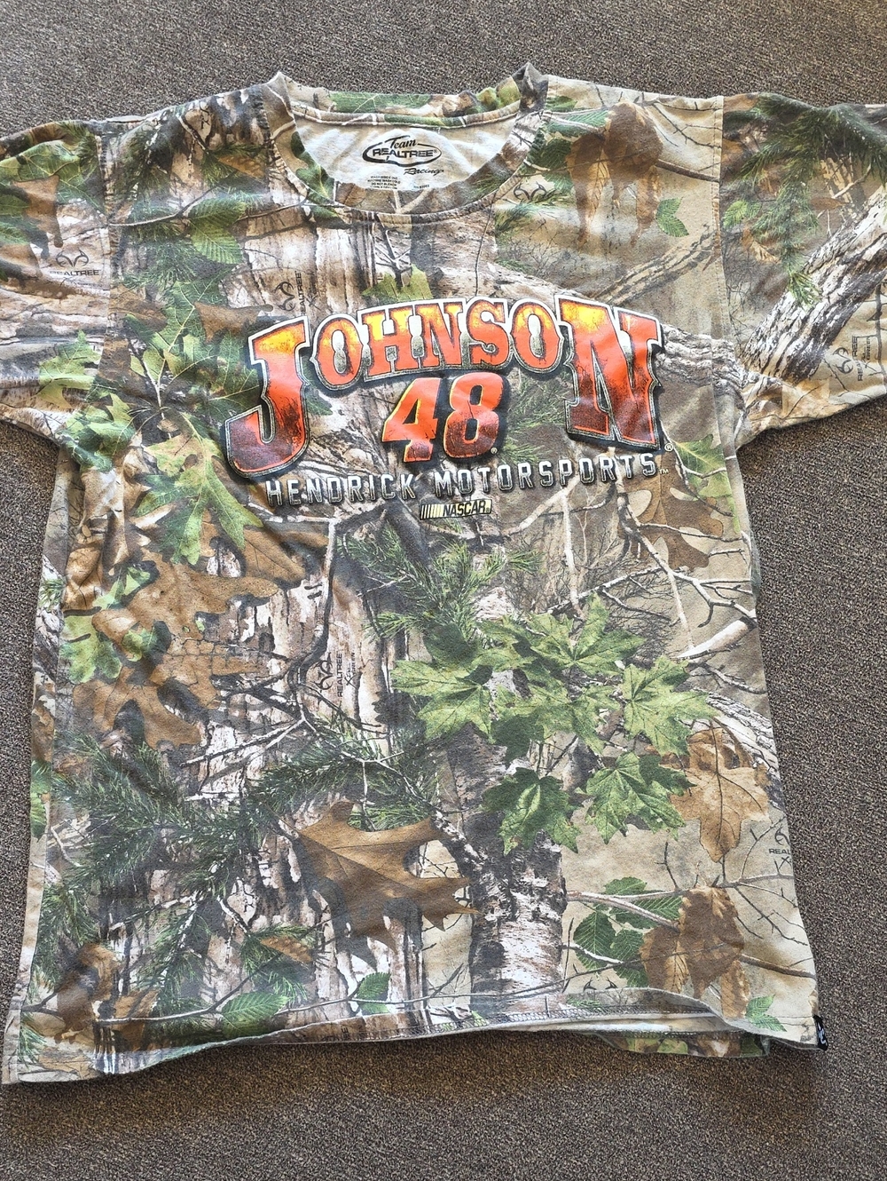 Vintage JOHNSON 48 realtree Camouflage NASCAR shirt